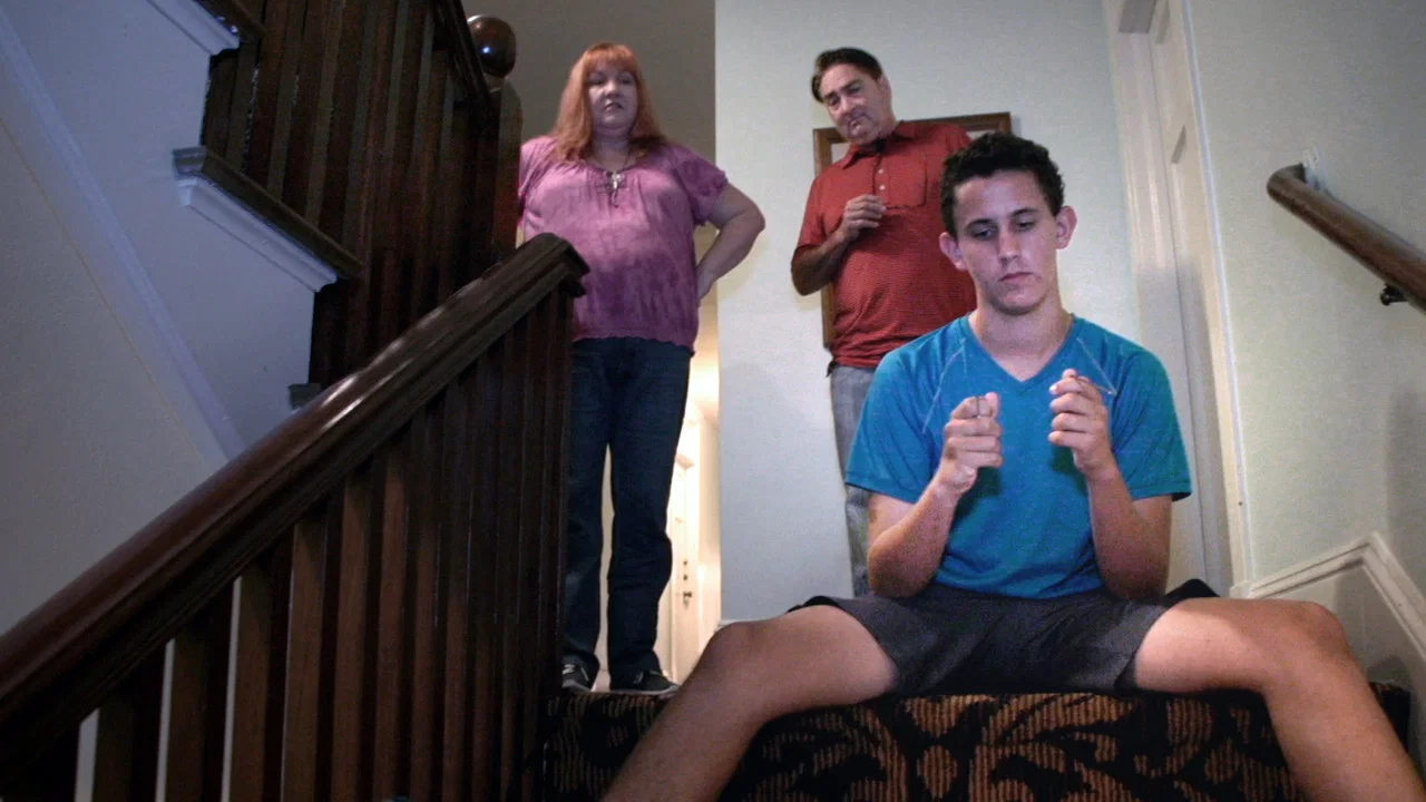Mum and Son's Chilling Adventures - 剧照