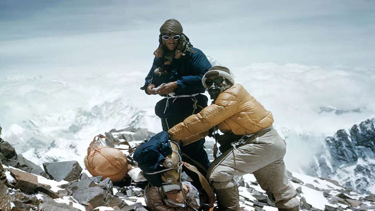Kancha Sherpa: Sidste af de f&oslash;rste fra erobringen af ​​Mt Everest i 1953 - 剧照