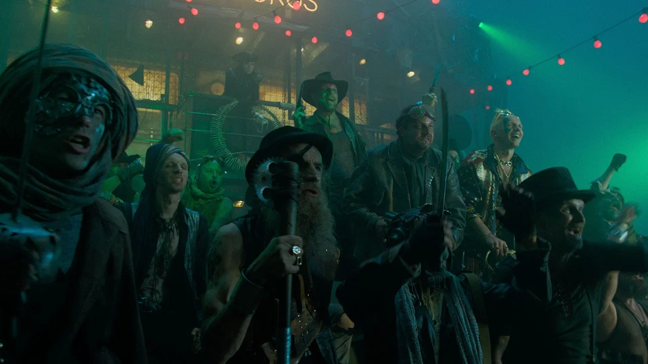 Erik Kivis&uuml;da - 剧照