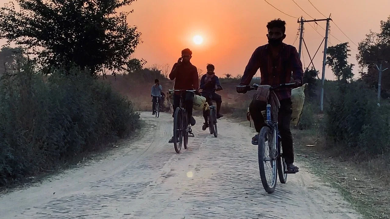 1232 KMs - 剧照