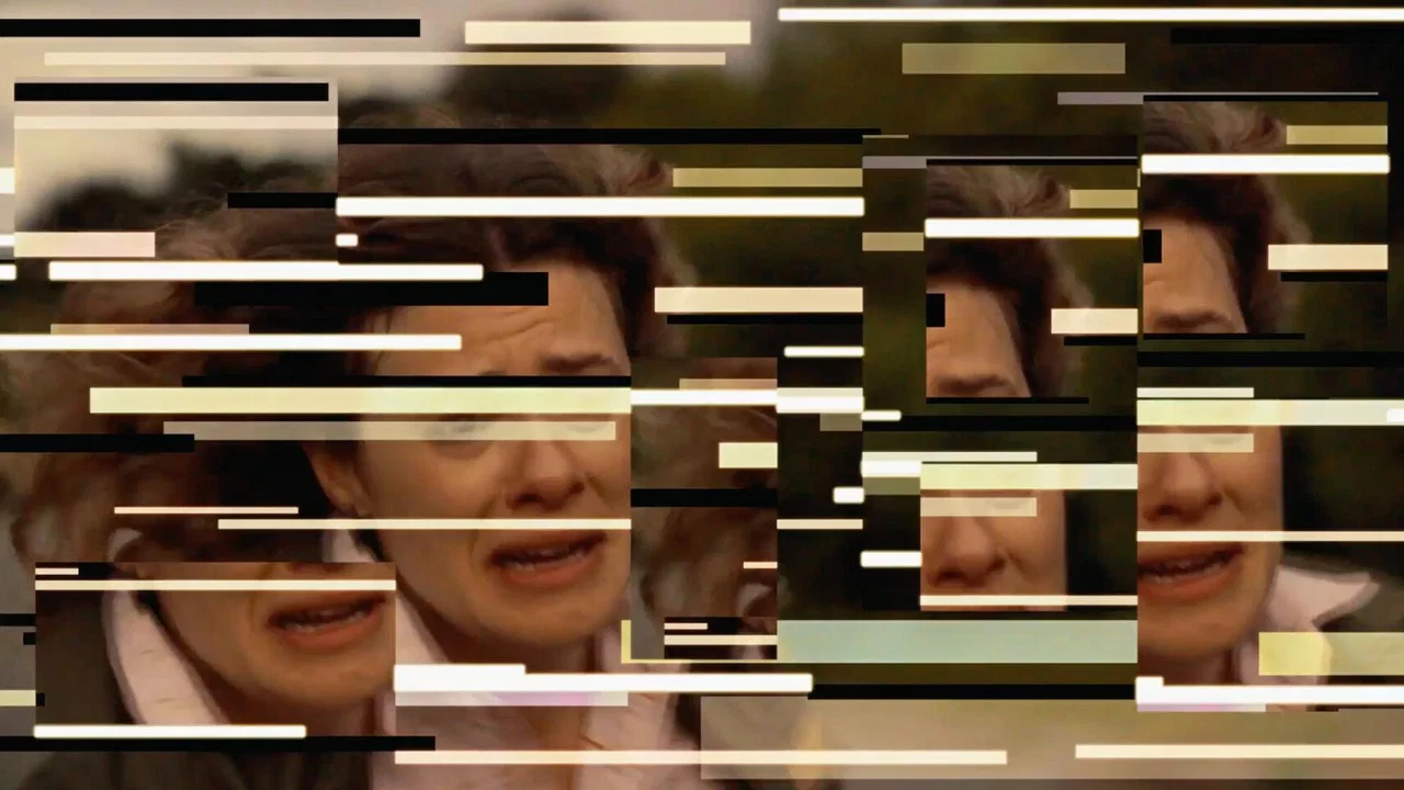 Hi! You Are Currently Being Recorded - 剧照