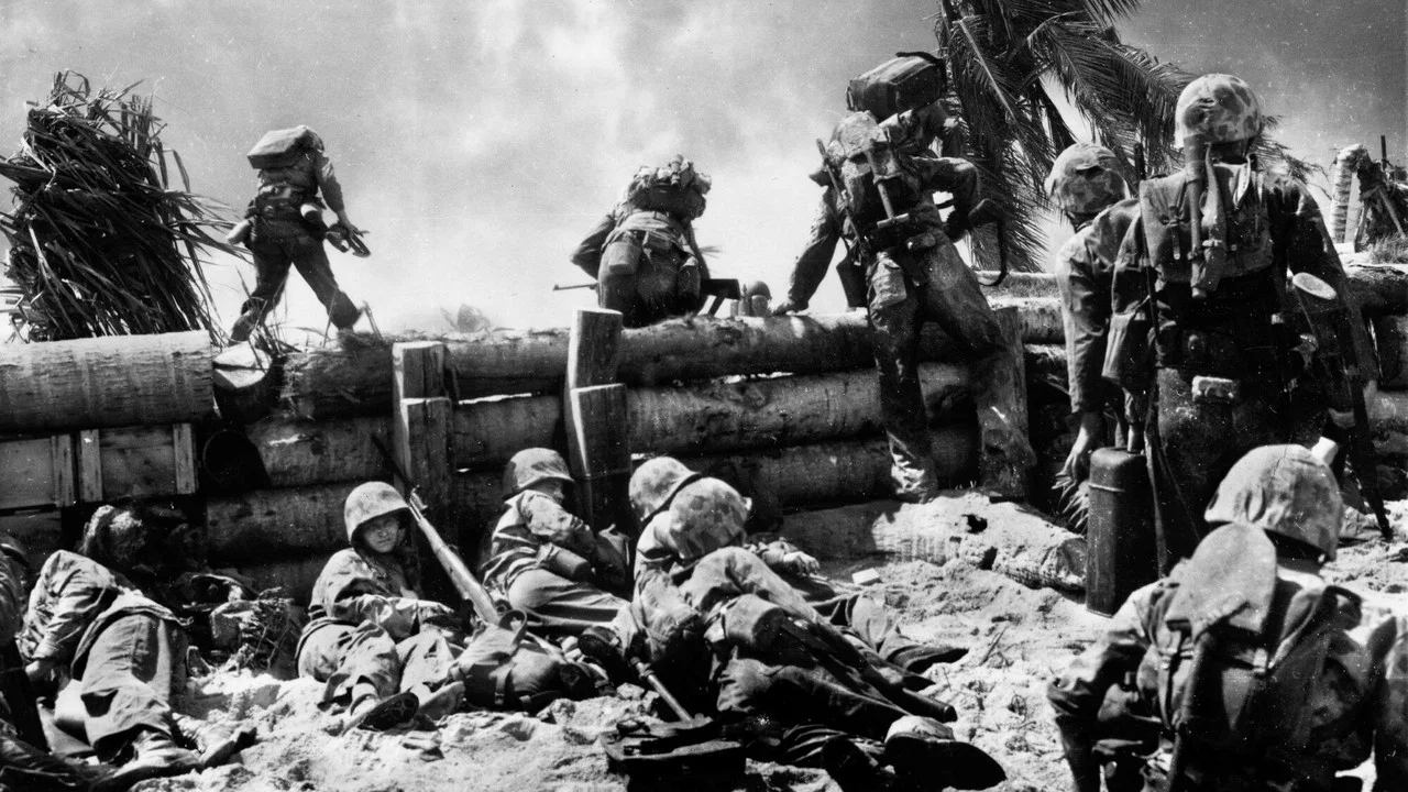 With the Marines at Tarawa - 剧照