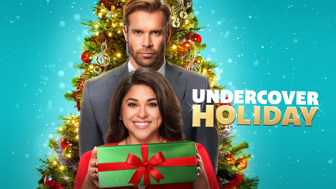 Undercover Holiday - 剧照