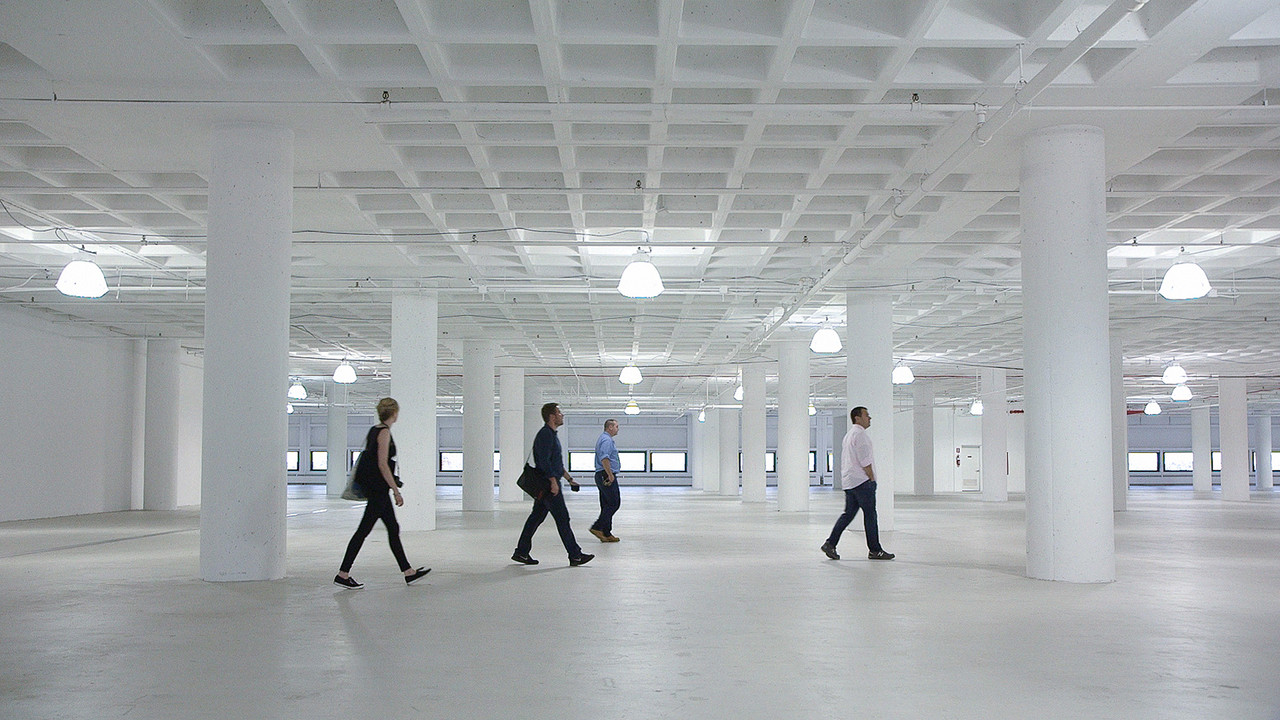 Workplace - 剧照
