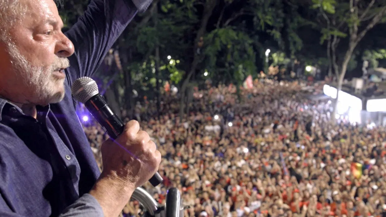 Lula - 剧照