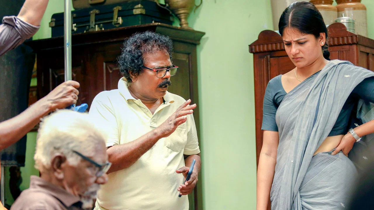 கருமேகங்கள் கலைகின்றன - 剧照