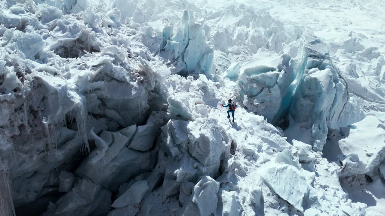 K2 Chasing Shadows - 剧照