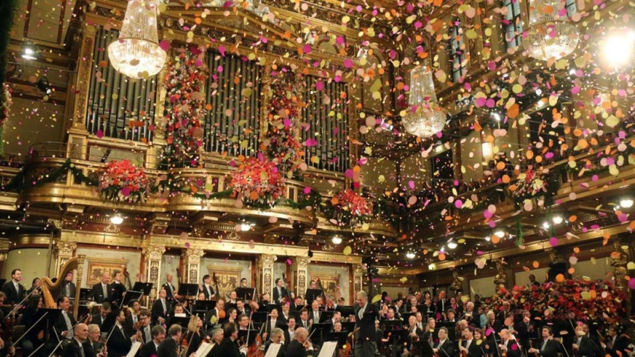 Bernstein, Bizet, Offenbach, Gershwin - Concert de f&ecirc;tes &agrave; Paris - 剧照