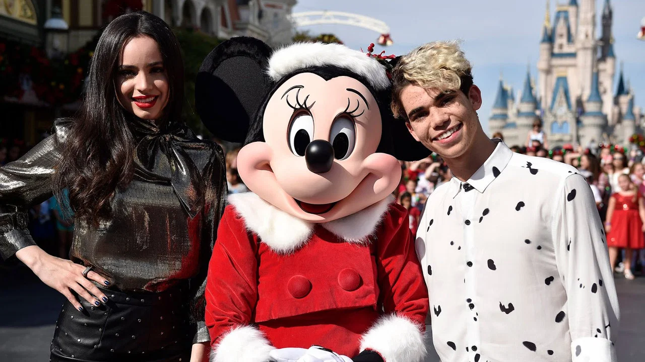 Disney Parks Presents: A Descendants Magical Holiday Celebration - 剧照