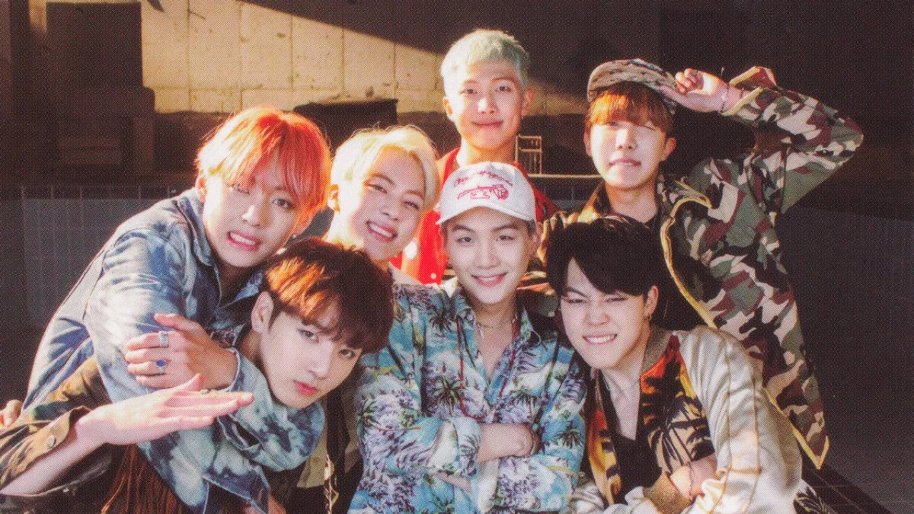 BTS Memories of 2016 - 剧照