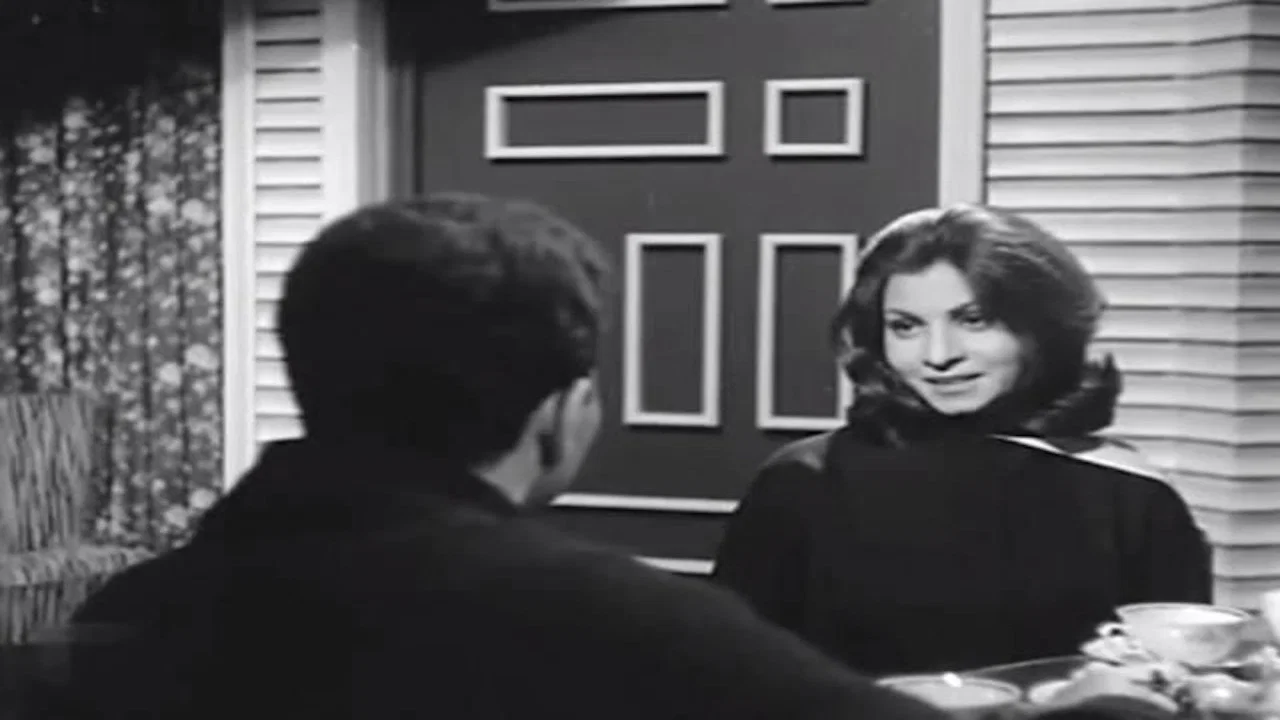 العمر أيام - 剧照