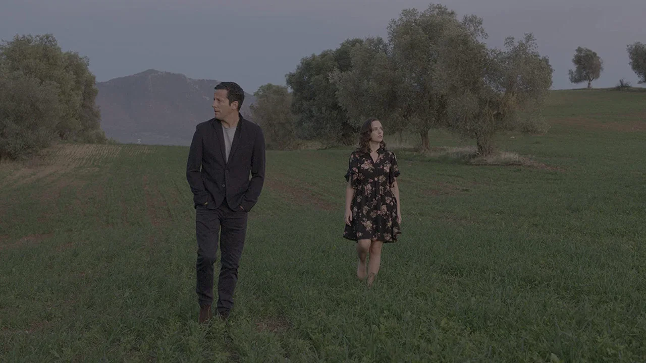 About Us - 剧照