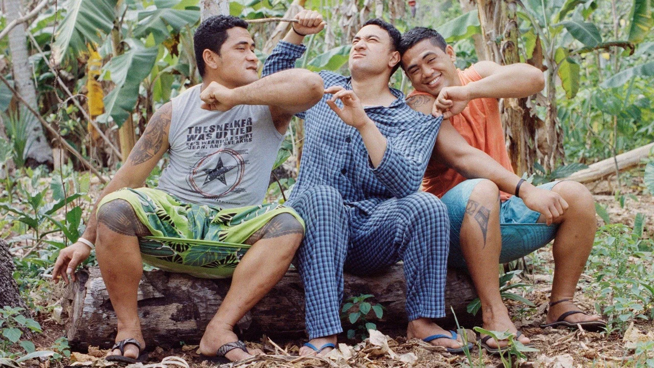 Three Wise Cousins - 剧照