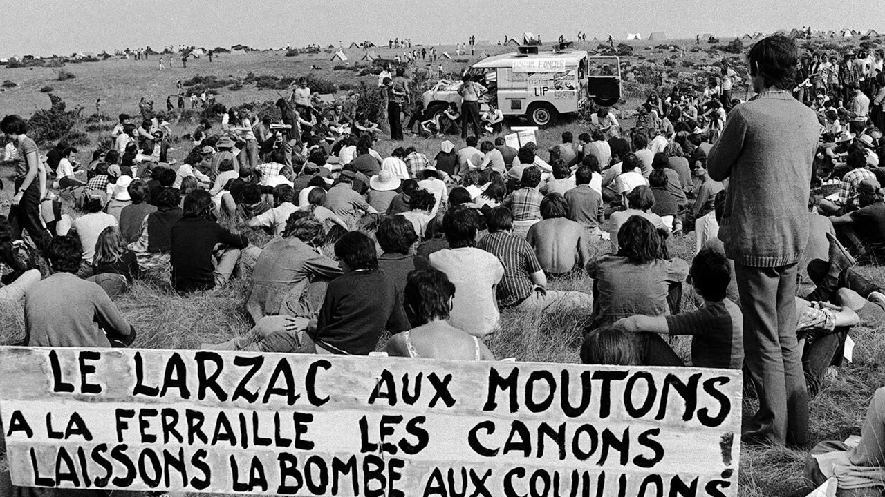 Tous au Larzac - 剧照