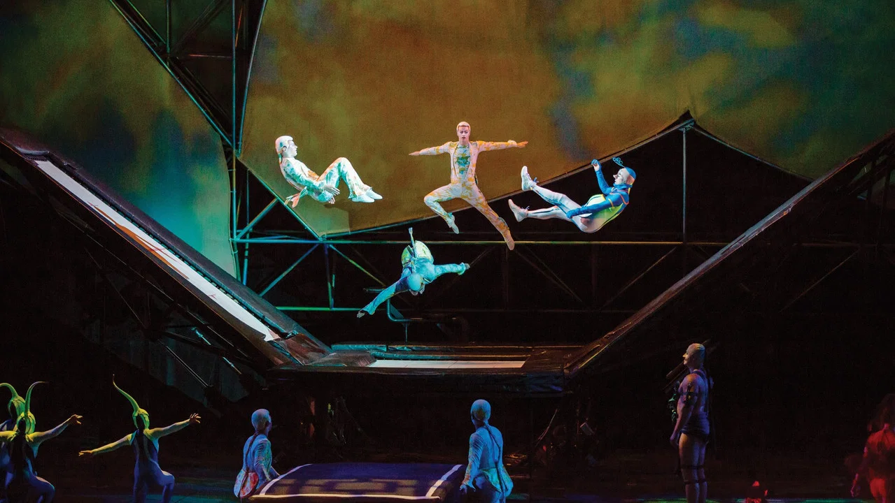 Cirque du Soleil: The Mystery of Myst&egrave;re - 剧照