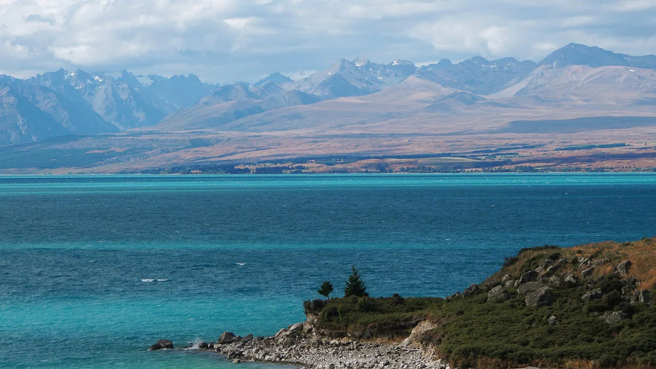 New Zealand: Earth's Mythical Islands - 剧照