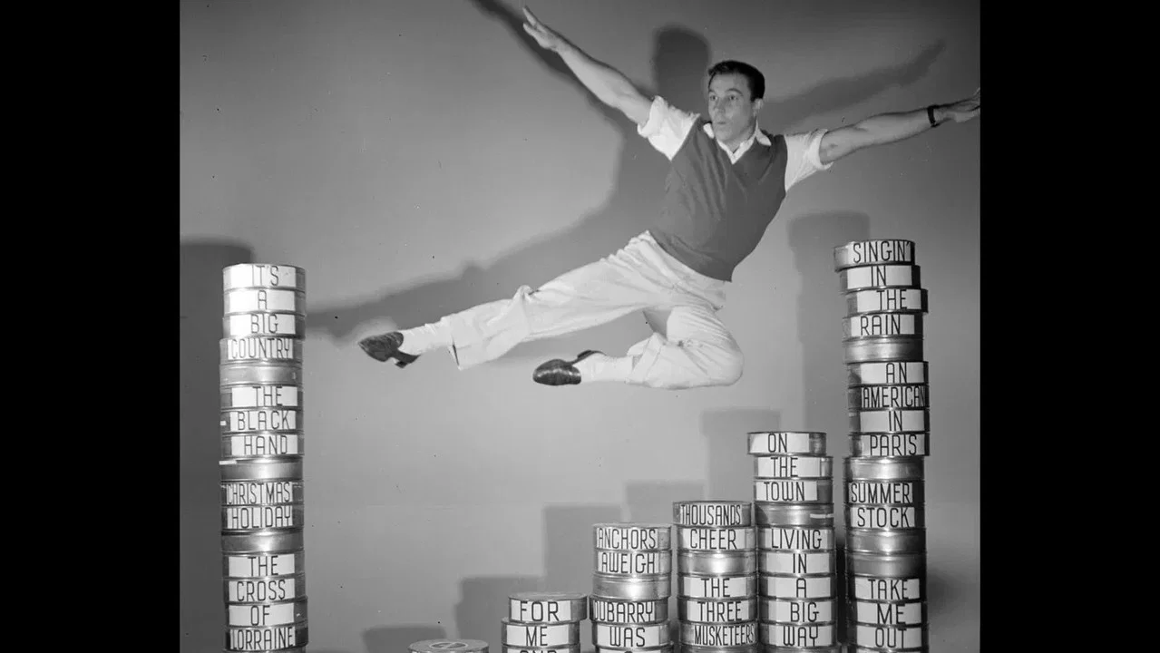 Gene Kelly m&egrave;ne la danse - 剧照