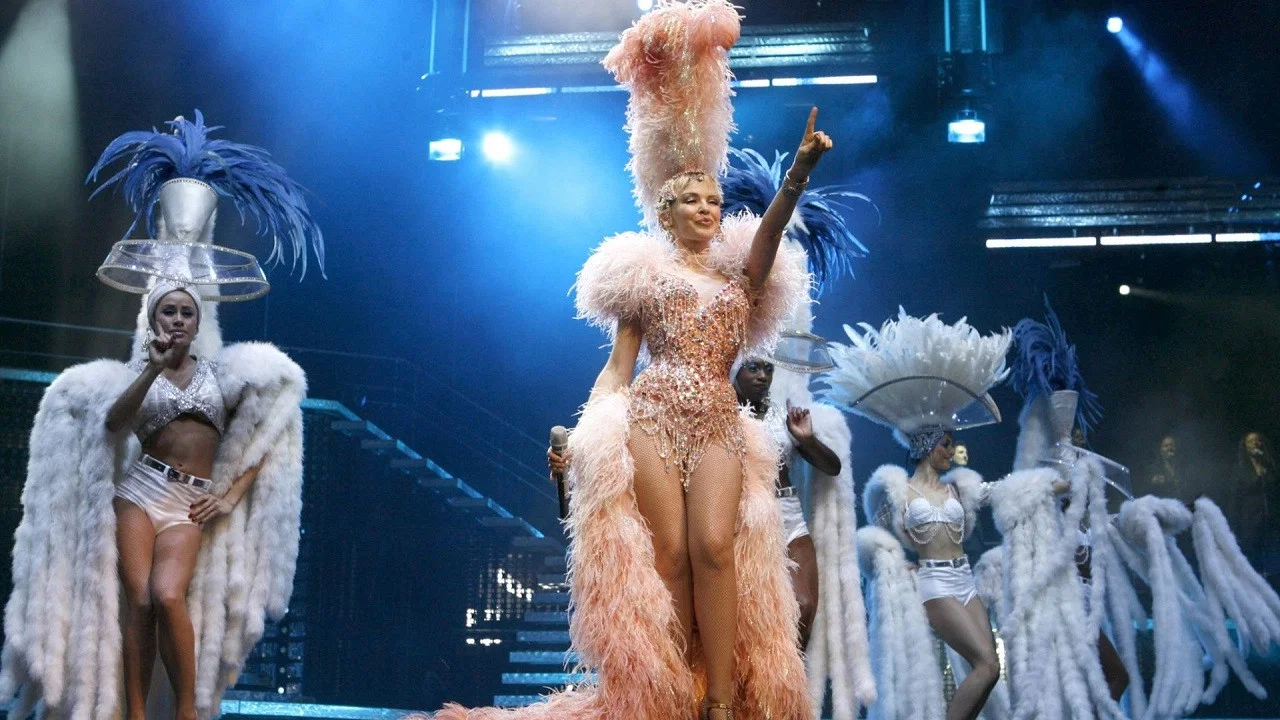 Kylie Minogue: Showgirl - The Greatest Hits Tour - 剧照