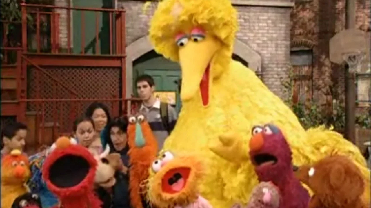 Sesame Street: Furry Red Monster Parade - 剧照