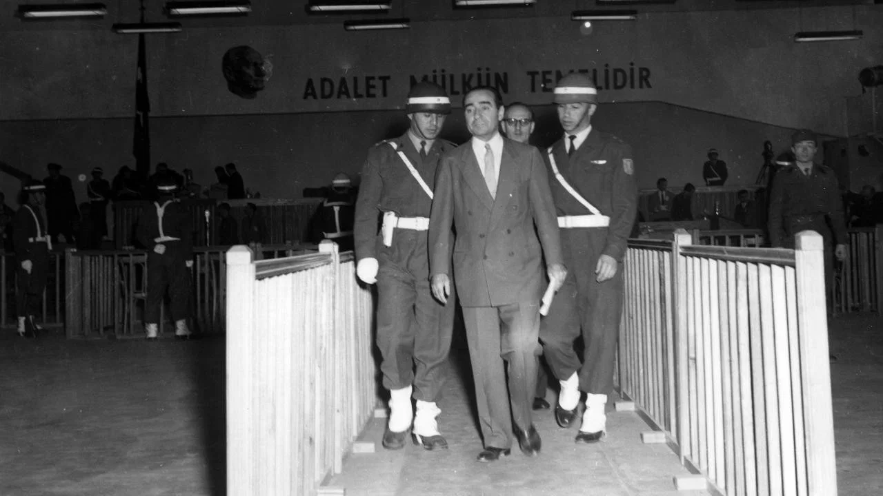 Demirkırat: Ada - 剧照