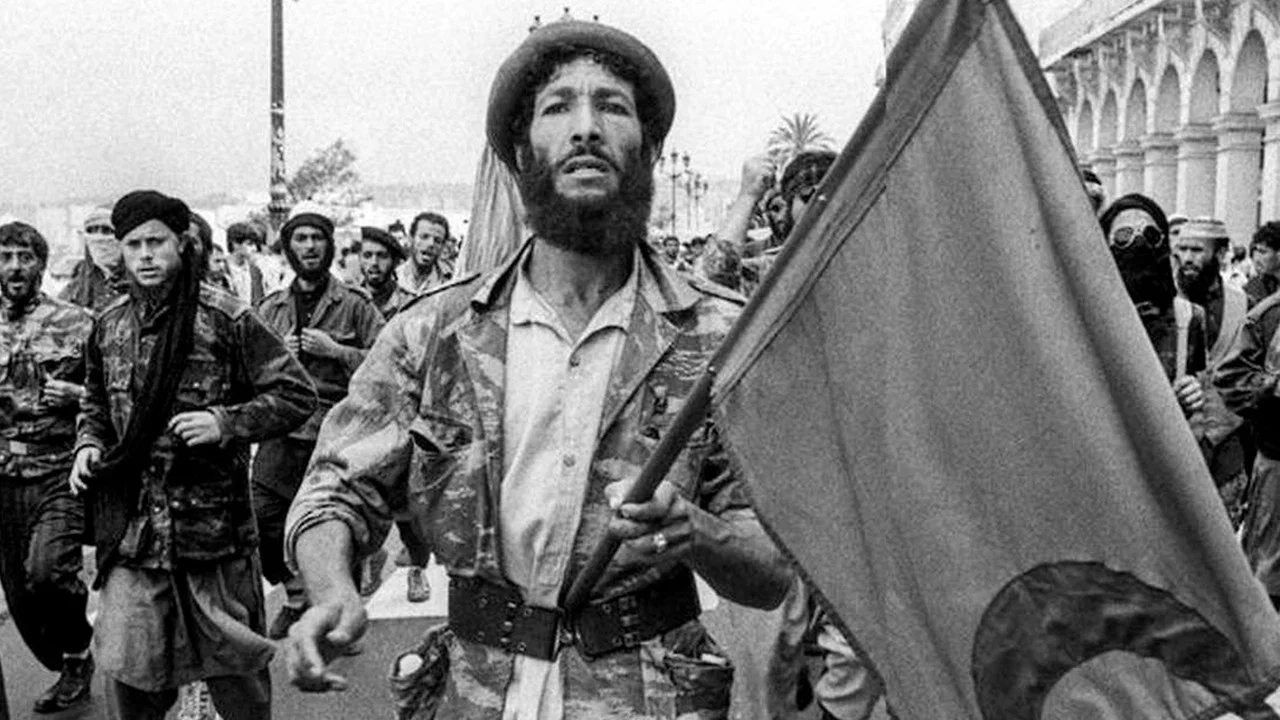 Alg&eacute;rie 1988-2000 : Autopsie d'une trag&eacute;die - 剧照