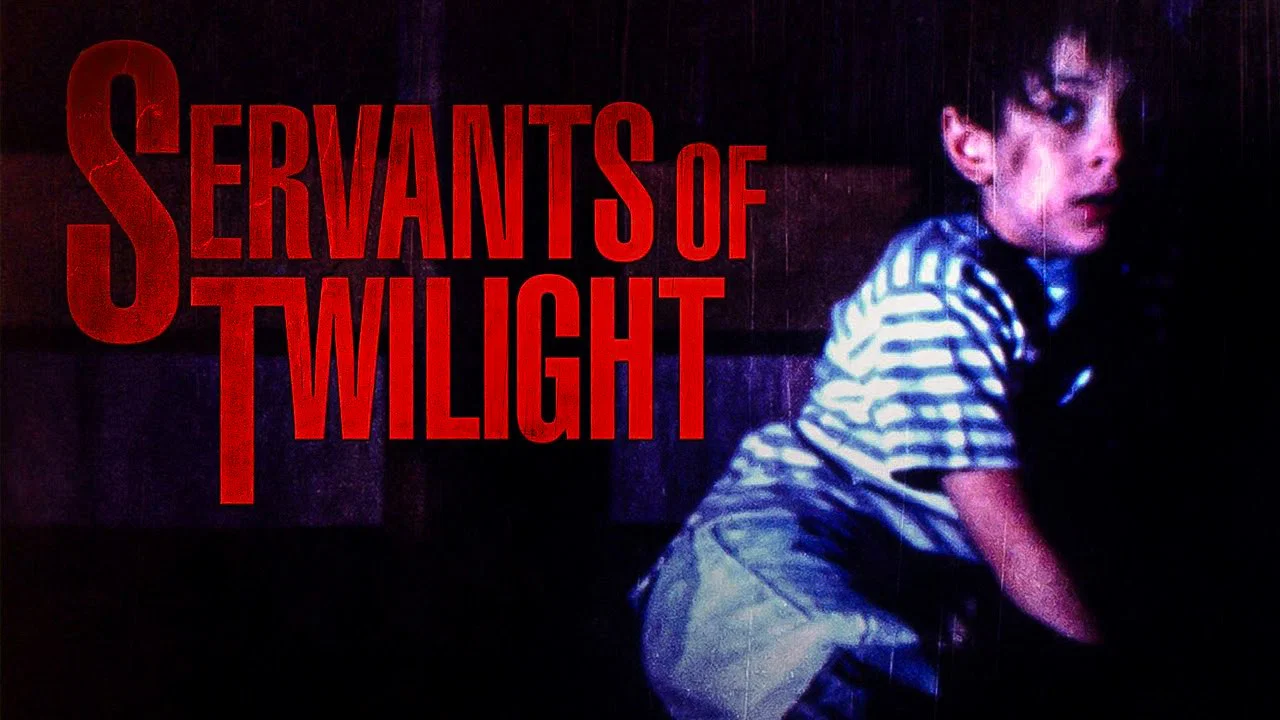 Servants of Twilight - 剧照