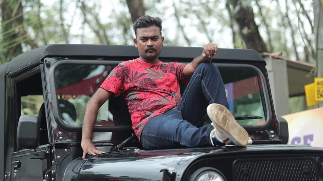 സ്വർഗ്ഗത്തിലെ  കട്ടുറുമ്പു - 剧照