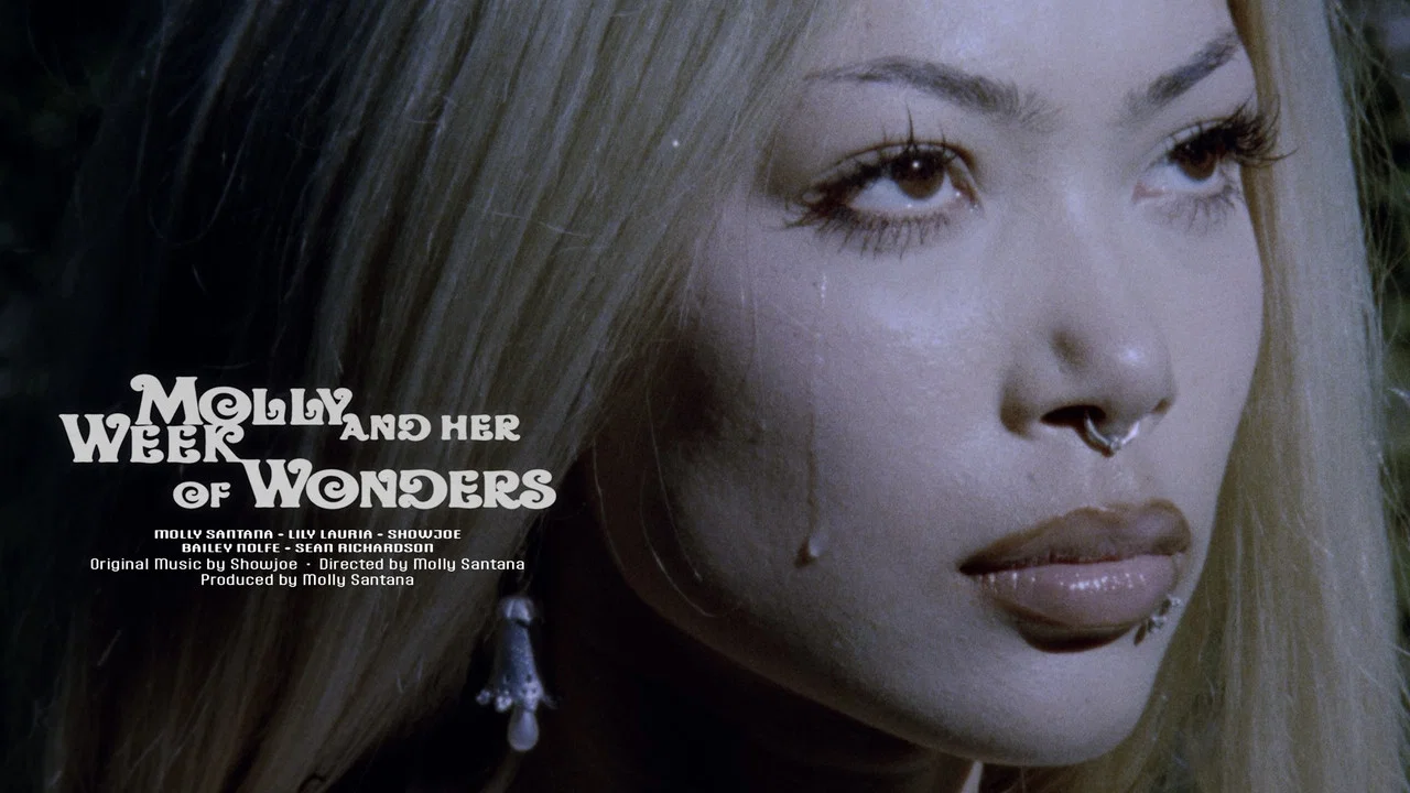Molly and Her Week of Wonders - 剧照