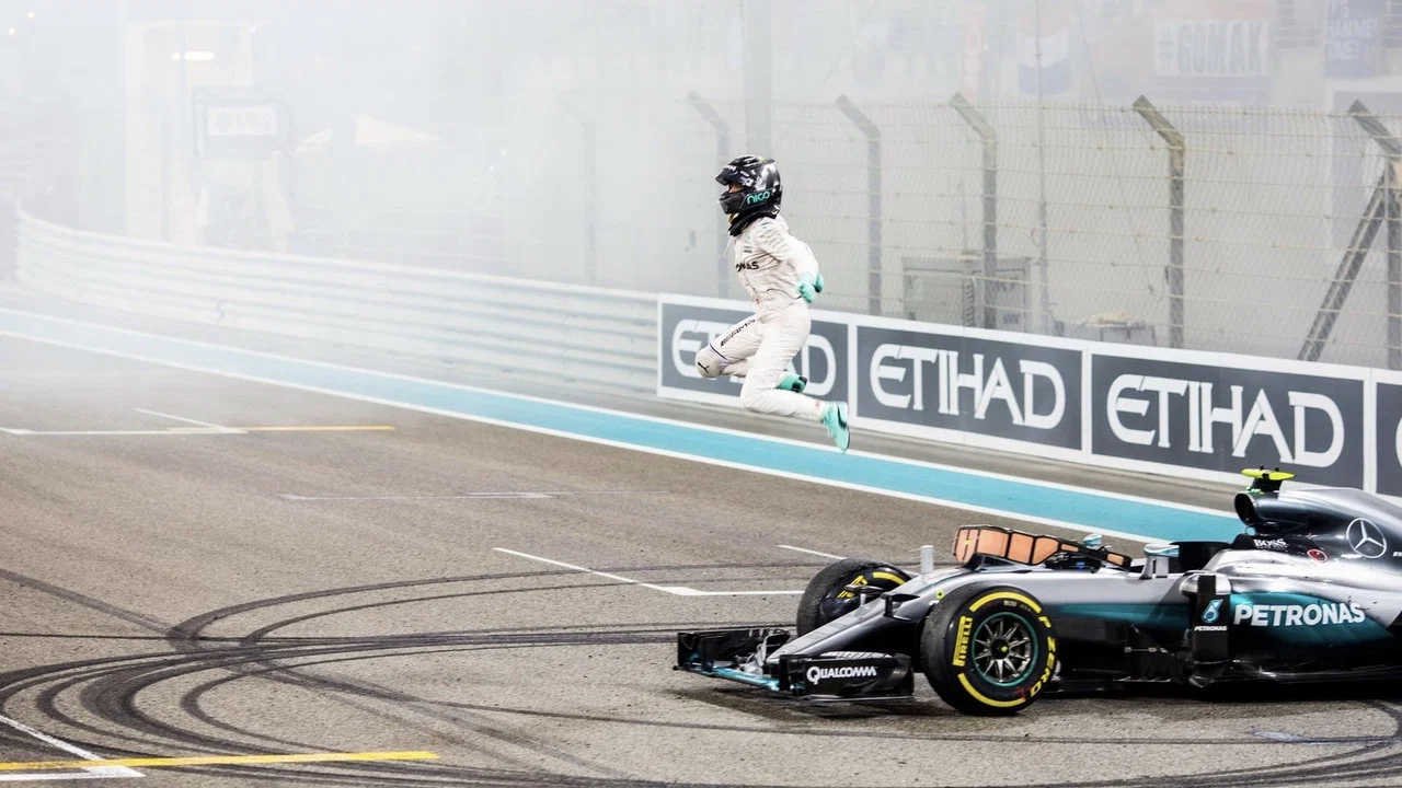 F1 2016 Official Review - 剧照