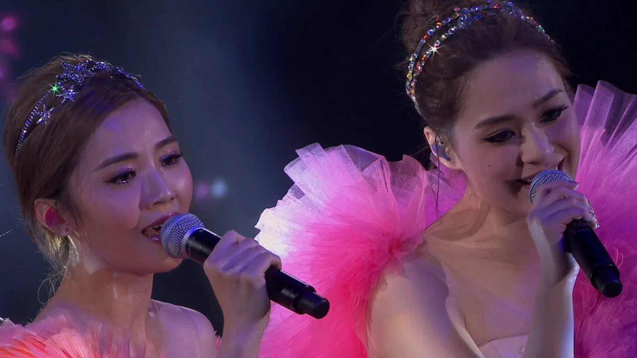 Twins LOL 世界巡回演唱会 - 剧照