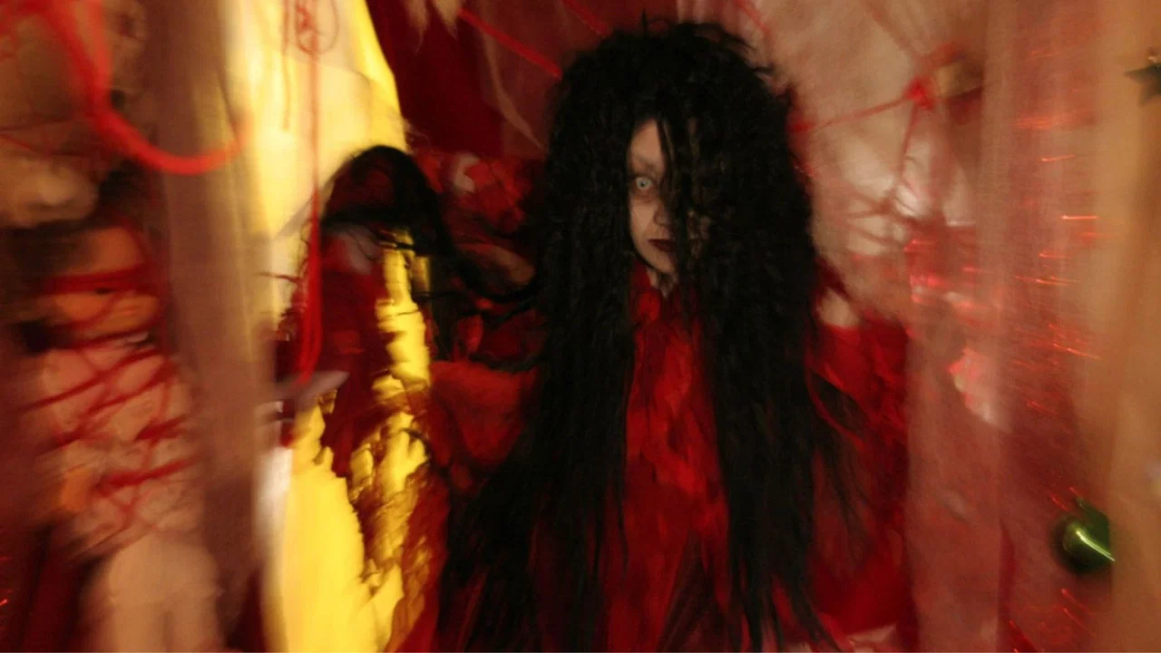 鬼女魔咒 - 剧照
