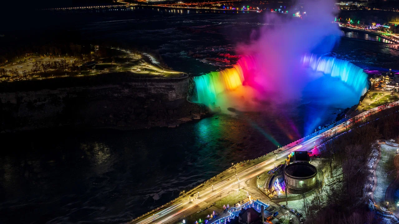 Pride From Above - 剧照