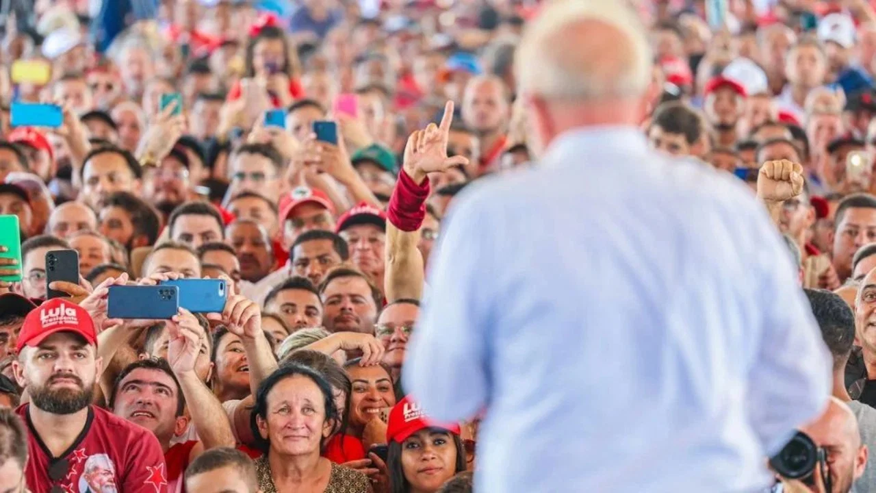 Lula - 剧照