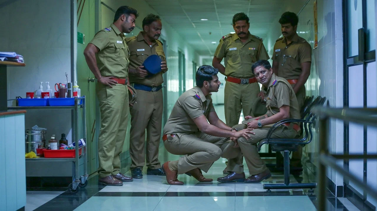 மாயவன் - 剧照