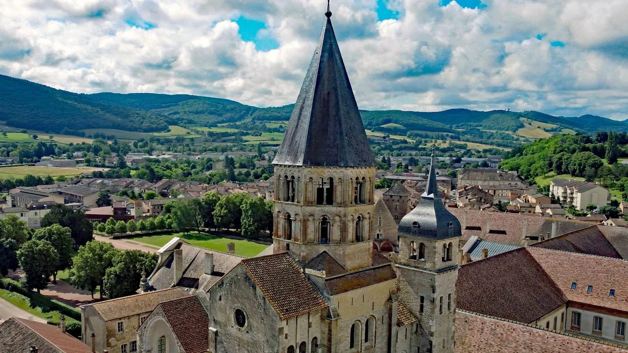 Macht und Armut: Die M&ouml;nche von Cluny - 剧照