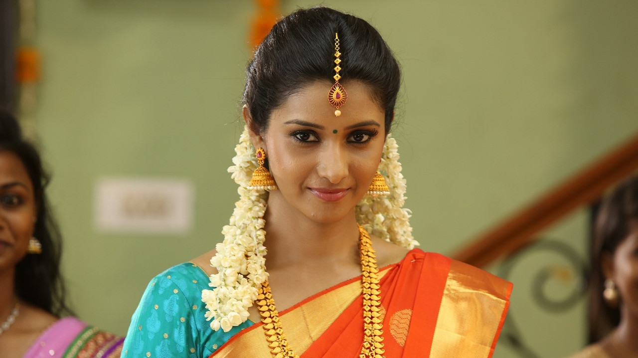 மான்ஸ்டர் - 剧照