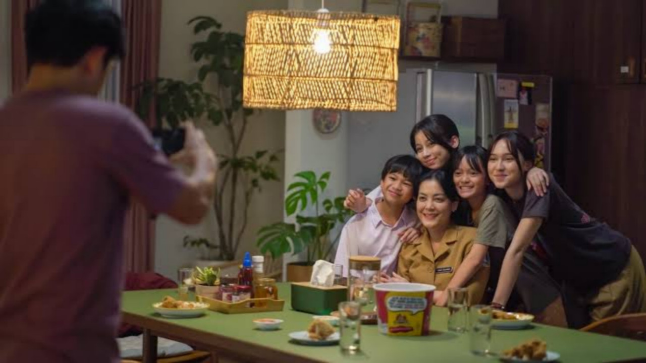 Yang Lain Boleh Hilang Asal Kau Jangan - 剧照