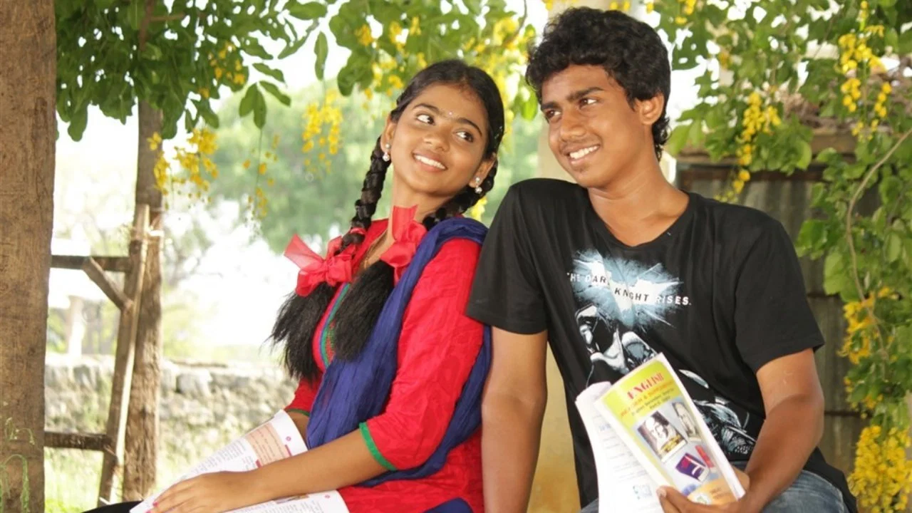 உறுதிகொள் - 剧照