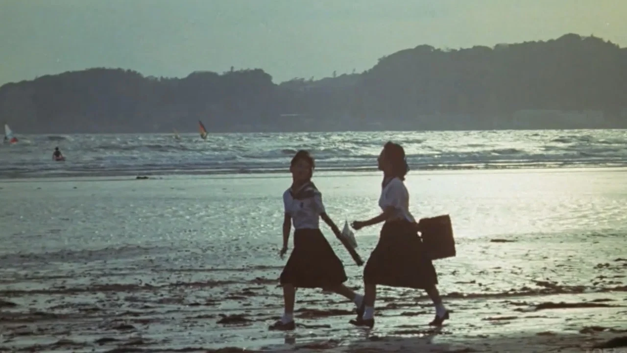 OL百合族19岁 - 剧照