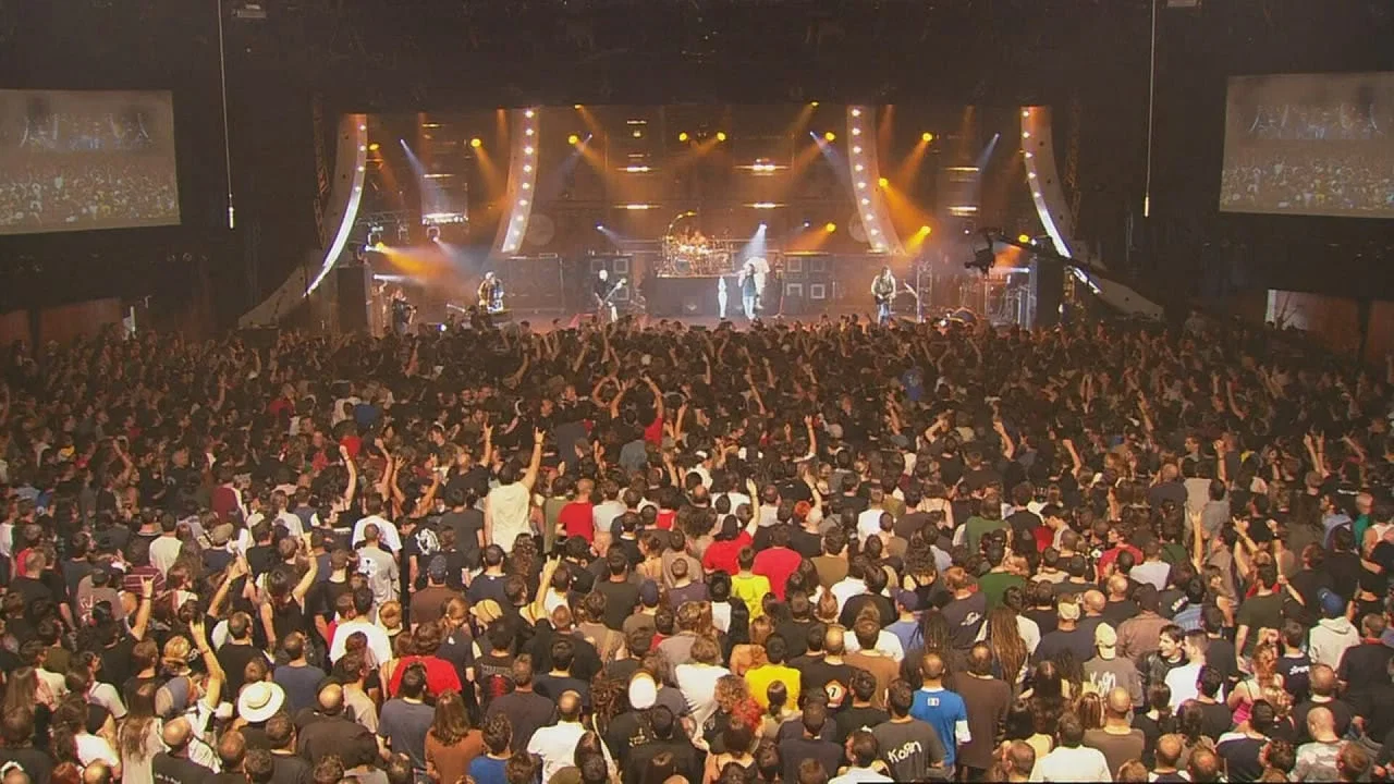 崆乐团 - 2004年蒙特勒现场演唱会 - 剧照