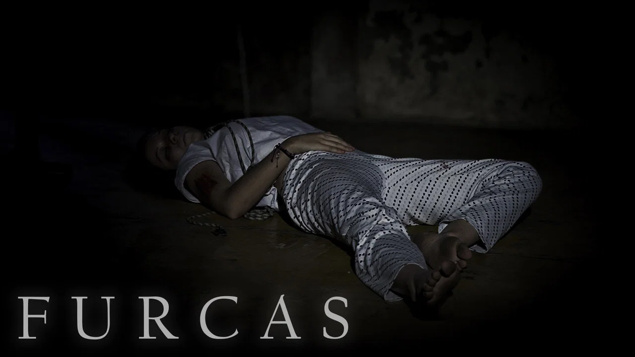 FURCAS - 剧照