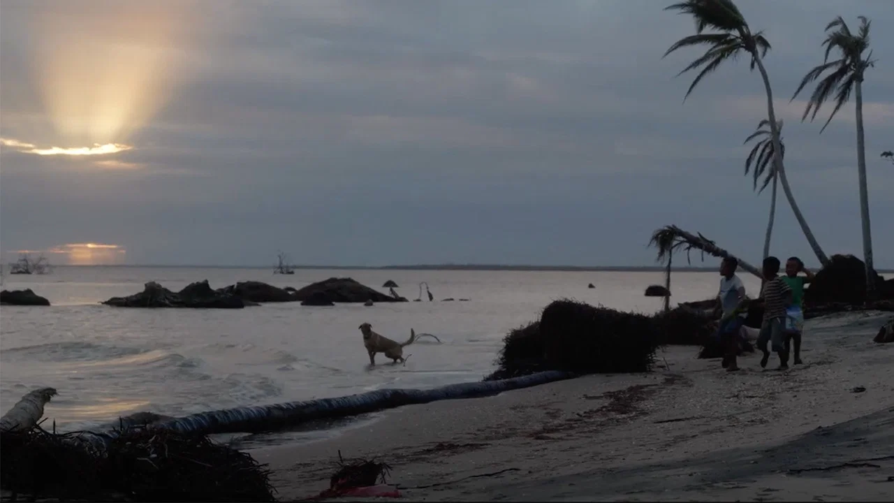 Haulover, Baiki Sakan - 剧照