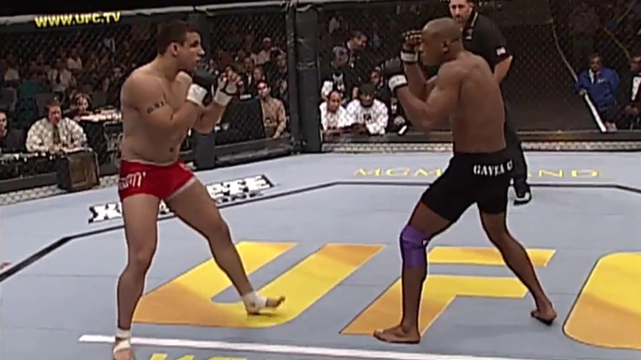 UFC 34: High Voltage - 剧照