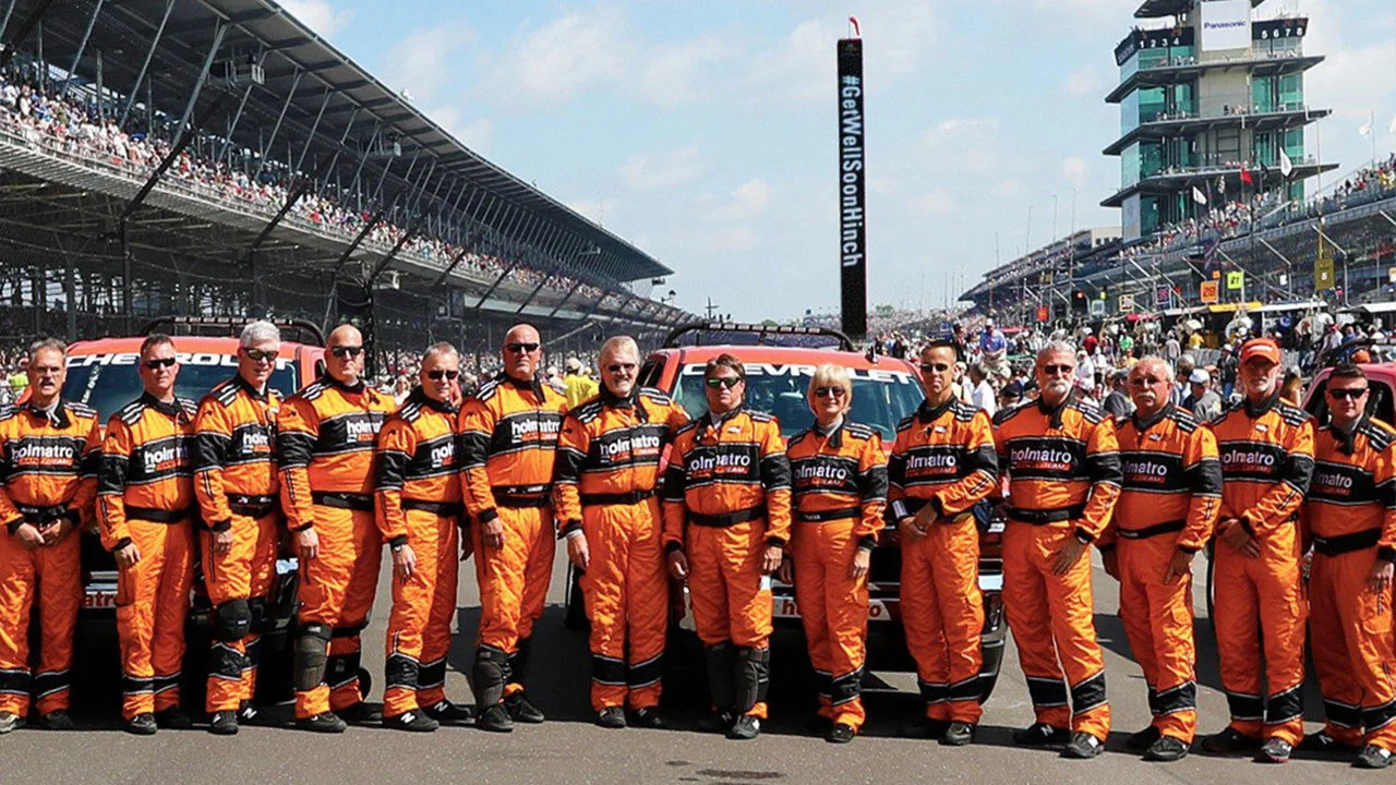 Yellow Yellow Yellow: The Indycar Safety Team - 剧照