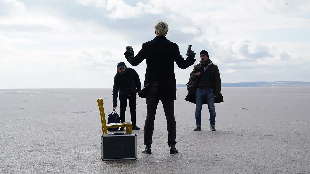 Cold Blooded Love - 剧照