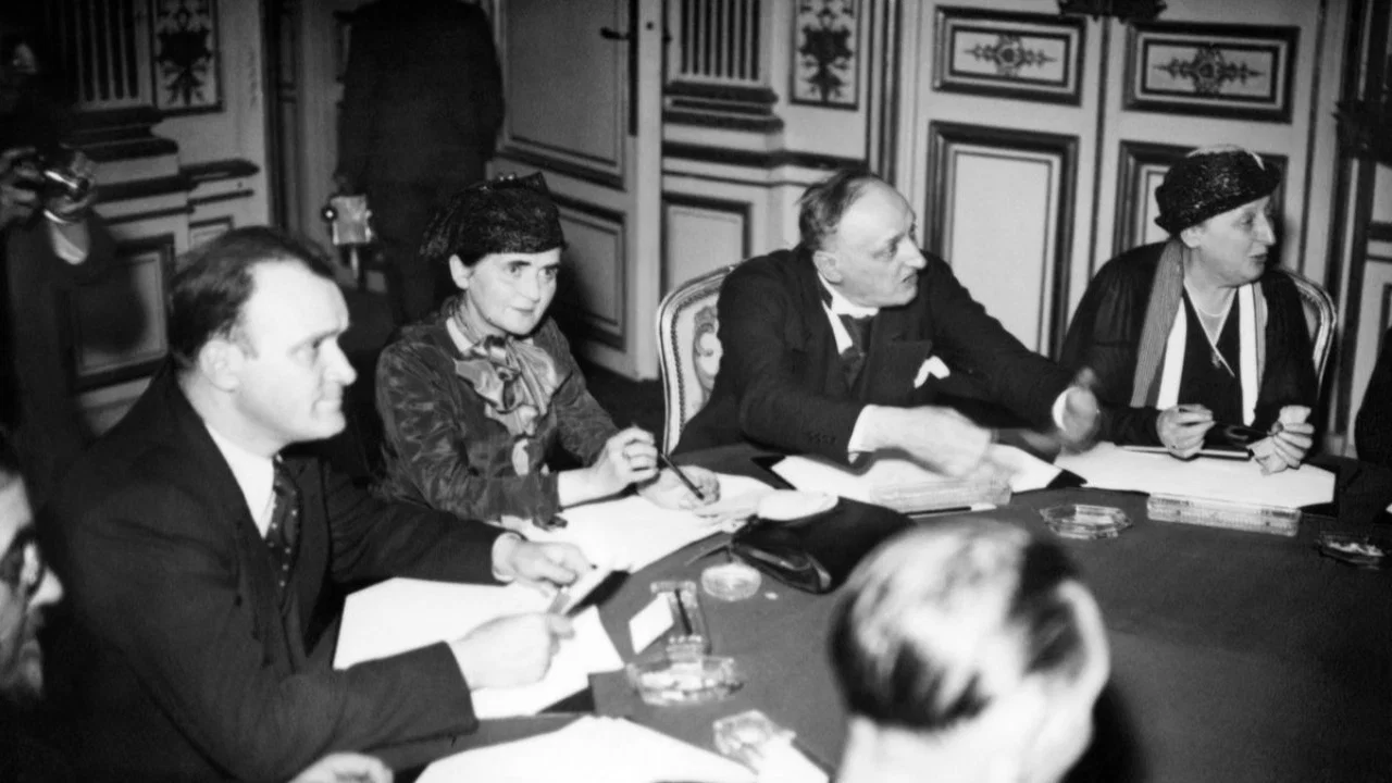 Blum et ses premi&egrave;res ministres - 剧照