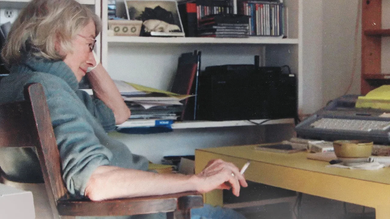 Mary Oliver: Saved by the Beauty of the World - 剧照