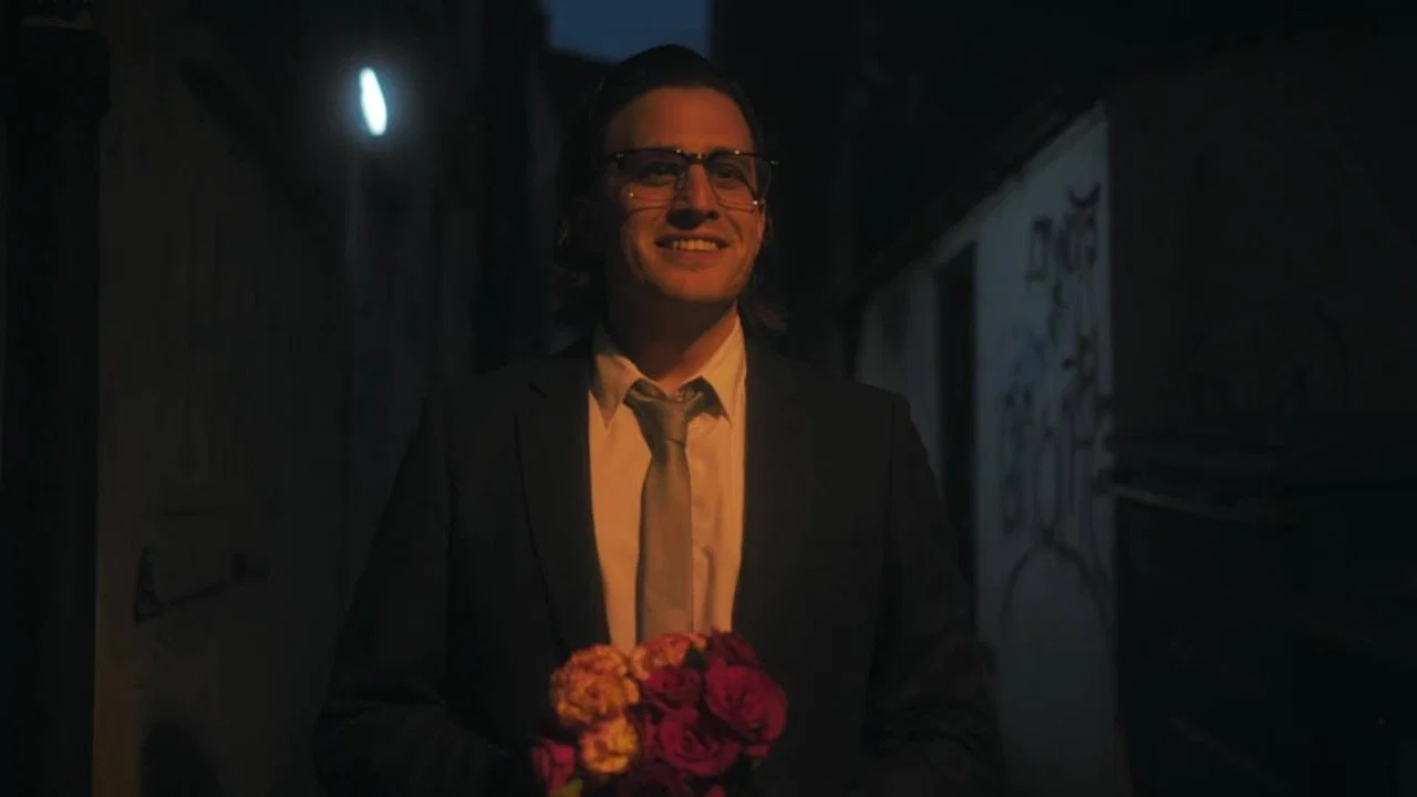 The Man Who Loved Flowers - 剧照