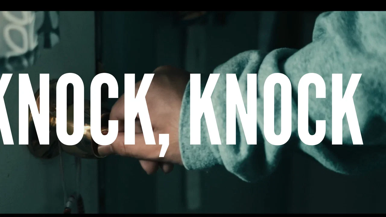 KNOCK, KNOCK! - 剧照