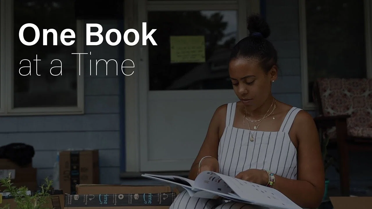 One Book at a Time - 剧照